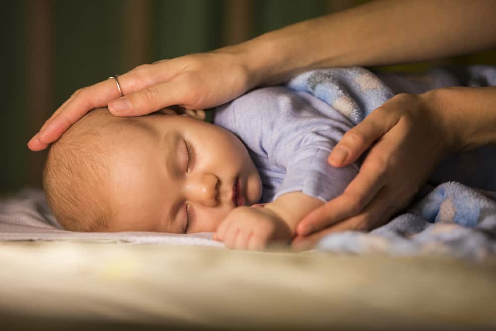 How To Help Your Newborn Sleep: The Shush Pat Method