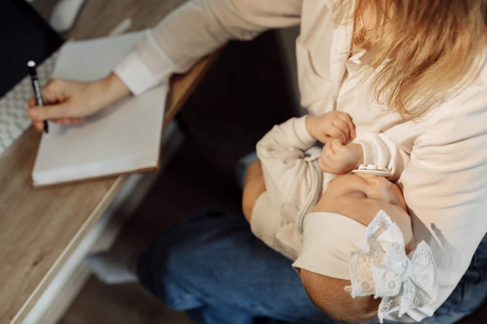 Wann hören Babys auf, nachts zu kacken? Wird es bald passieren?