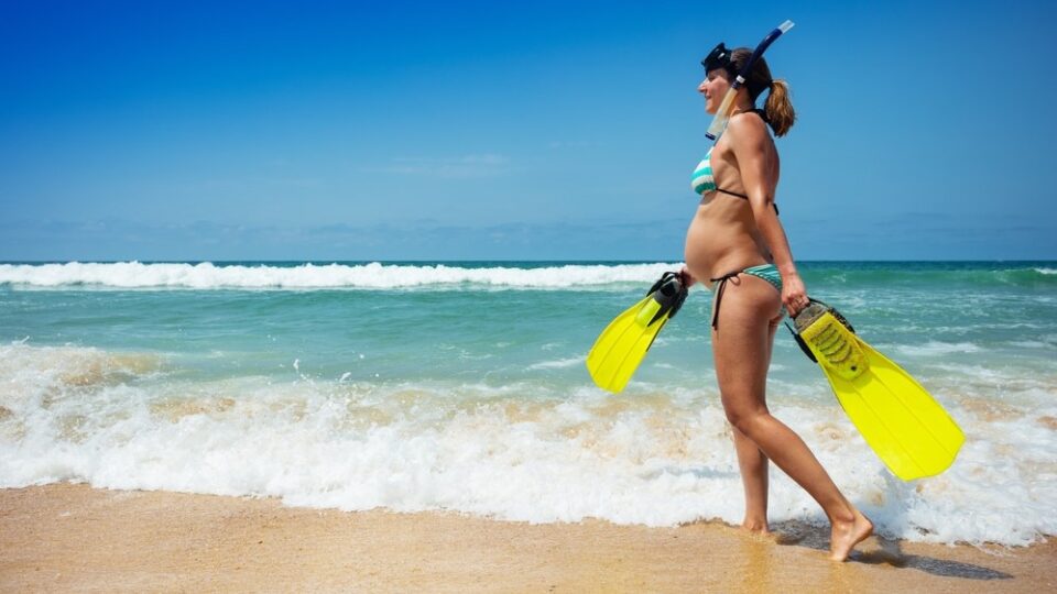 Can You Snorkel While Pregnant? 10 Tips To Keep In Mind
