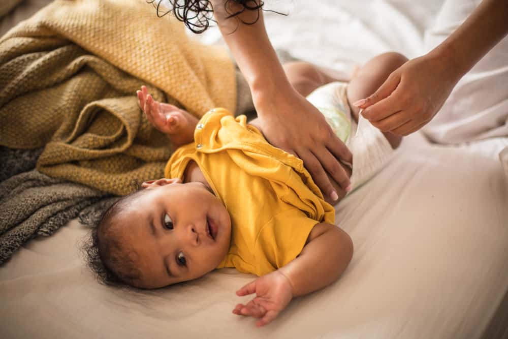 Wann hören Babys auf, nachts zu kacken? Wird es bald passieren?