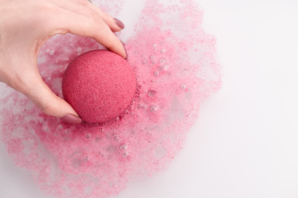 Can You Use Bath Bombs While Pregnant? Mama's Spa Night