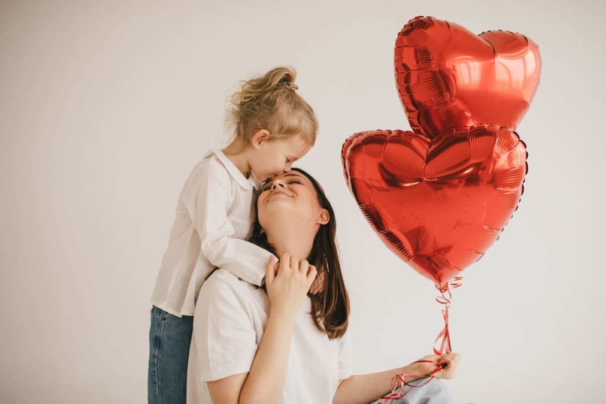 Canciones para madres solteras: 15 canciones para superar los momentos difíciles