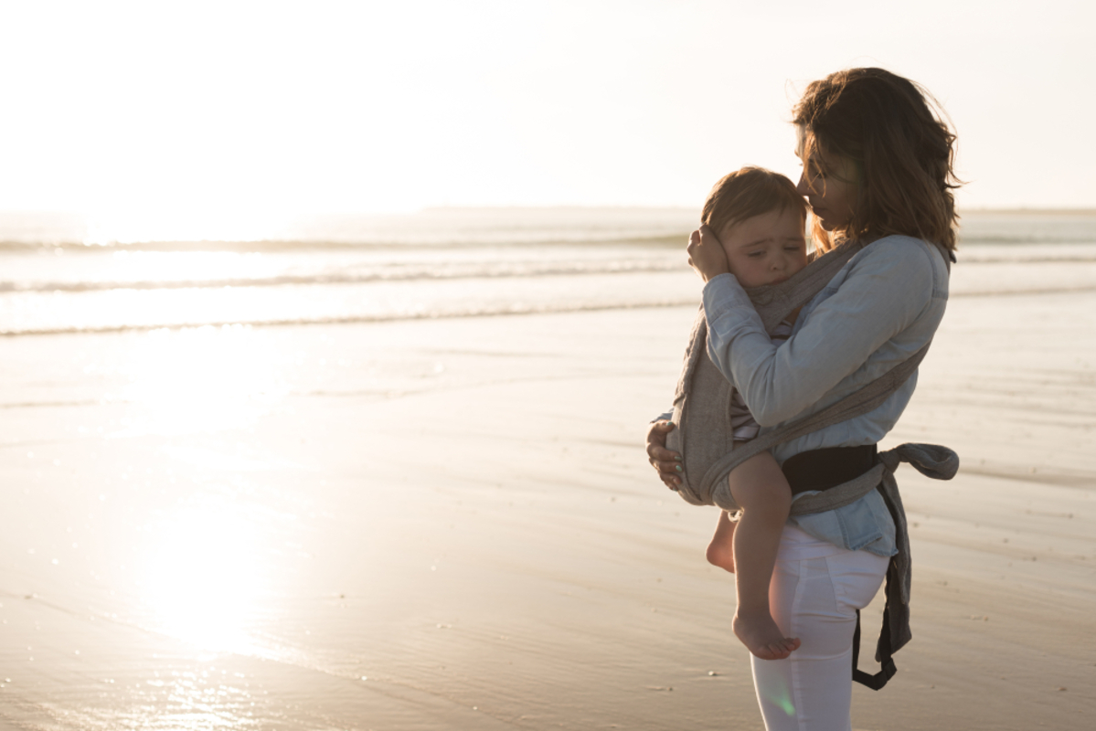 Baby Bjorn Vs. Ergobaby: Which One's Right For You?