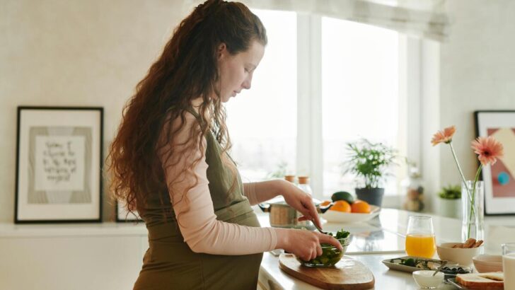 ¿Qué son las aversiones alimentarias en el embarazo y cómo manejarlas?