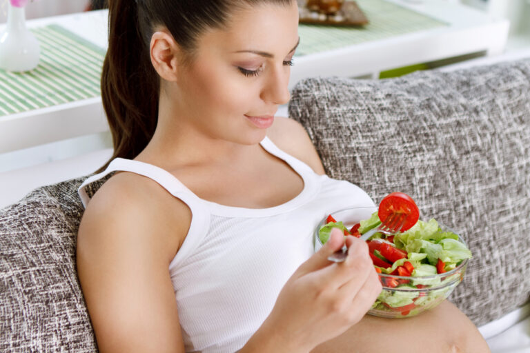 The Truth About Craving Tomatoes During Pregnancy
