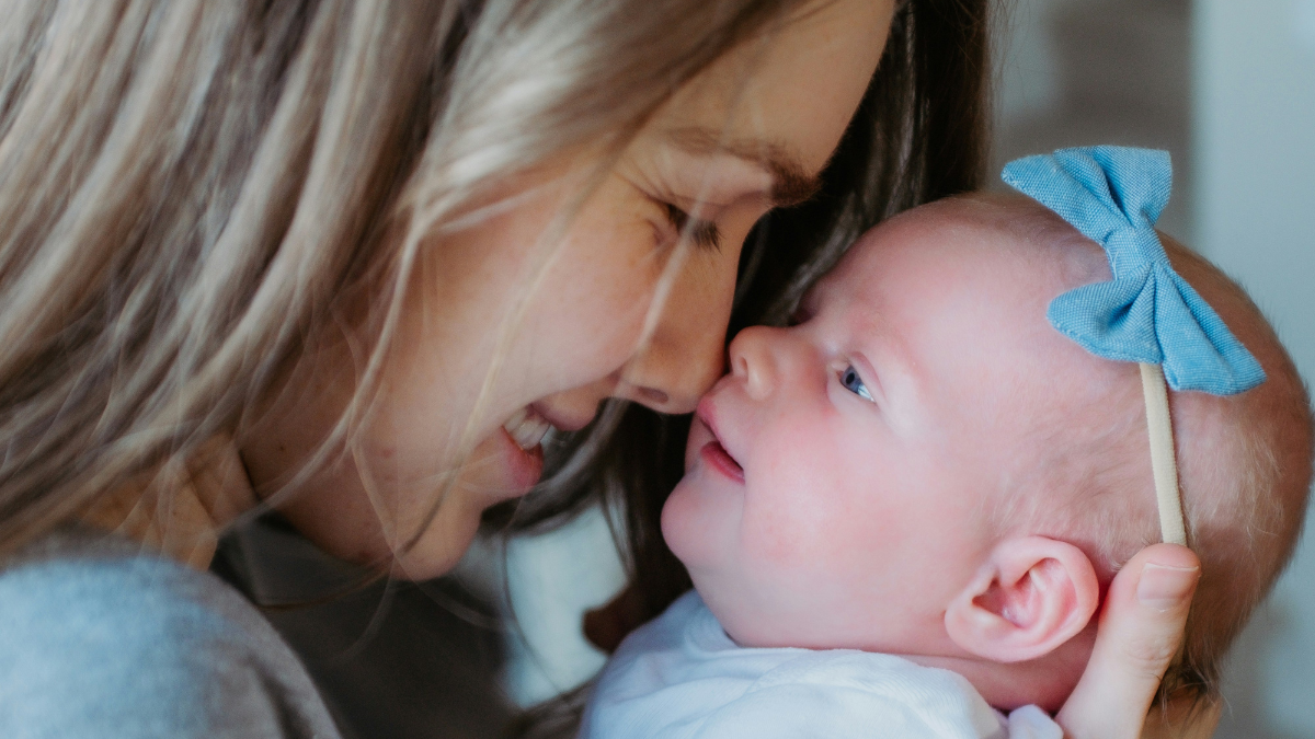 8 Simple and Important Things Every Mom Should Do With Her Newborn Baby